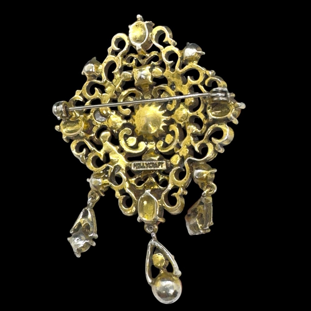 Vintage Hallmarked Hollycraft Coral Art Glass Cabochon & Pearl Dangling Brooch - Picture 6 of 11